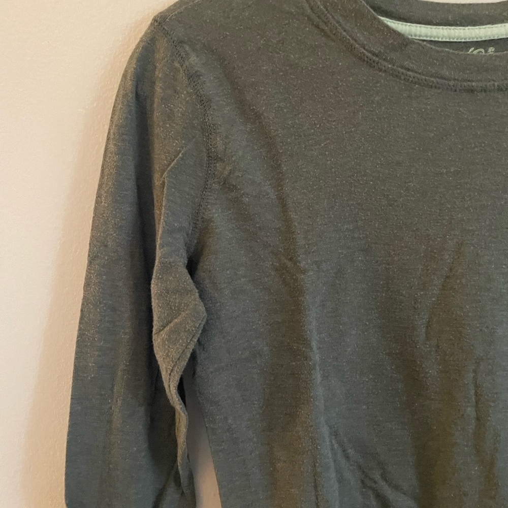 SO | Olive Long Sleeve Tee | Juniors Size Medium - Picture 2 of 7
